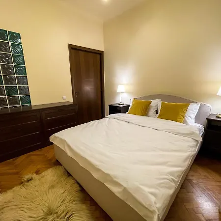 Central Apartment W/ Fire Place - Ground Floor Bucarest Exterior foto
